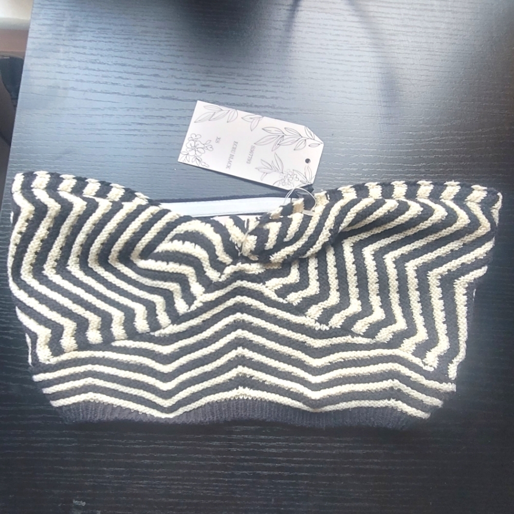 Willow & Wind Knit Sweater Bandeau Top XS Black and White